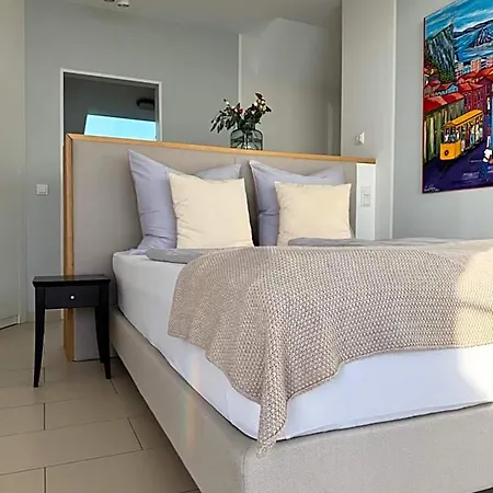 מלון Penthouse Am *